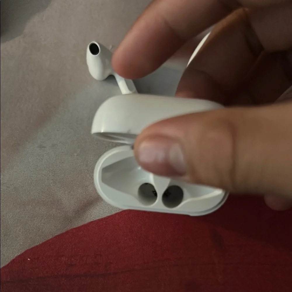 White Wireless Earbuds with Charging Case